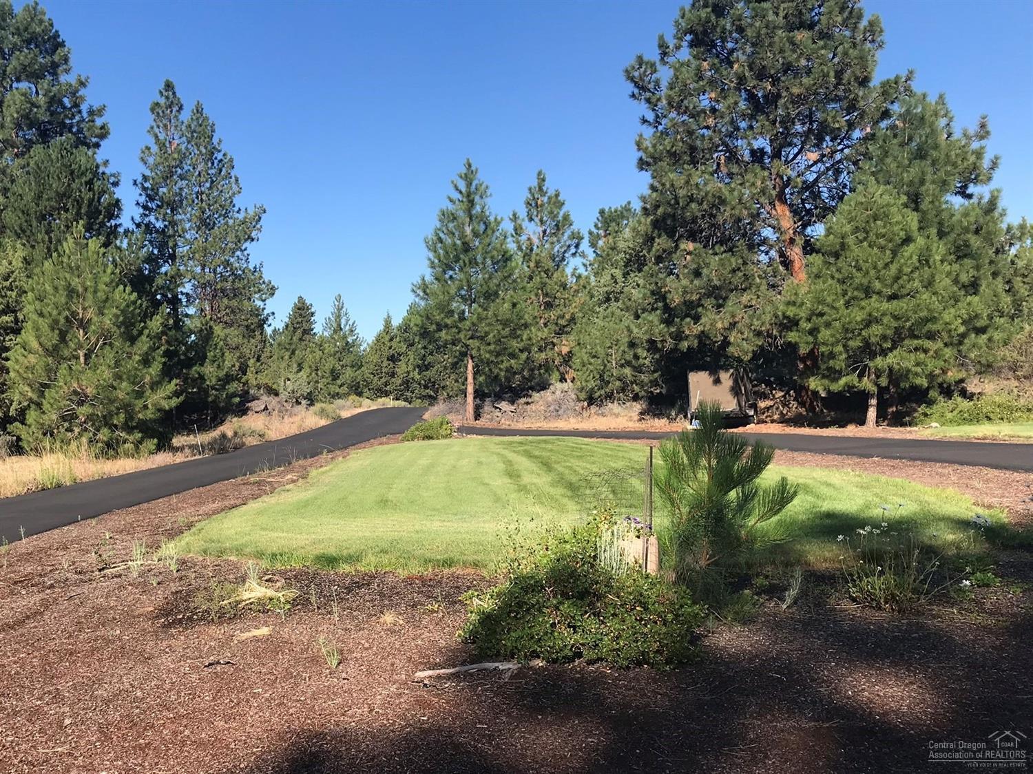 Woodside Ranch - Residential