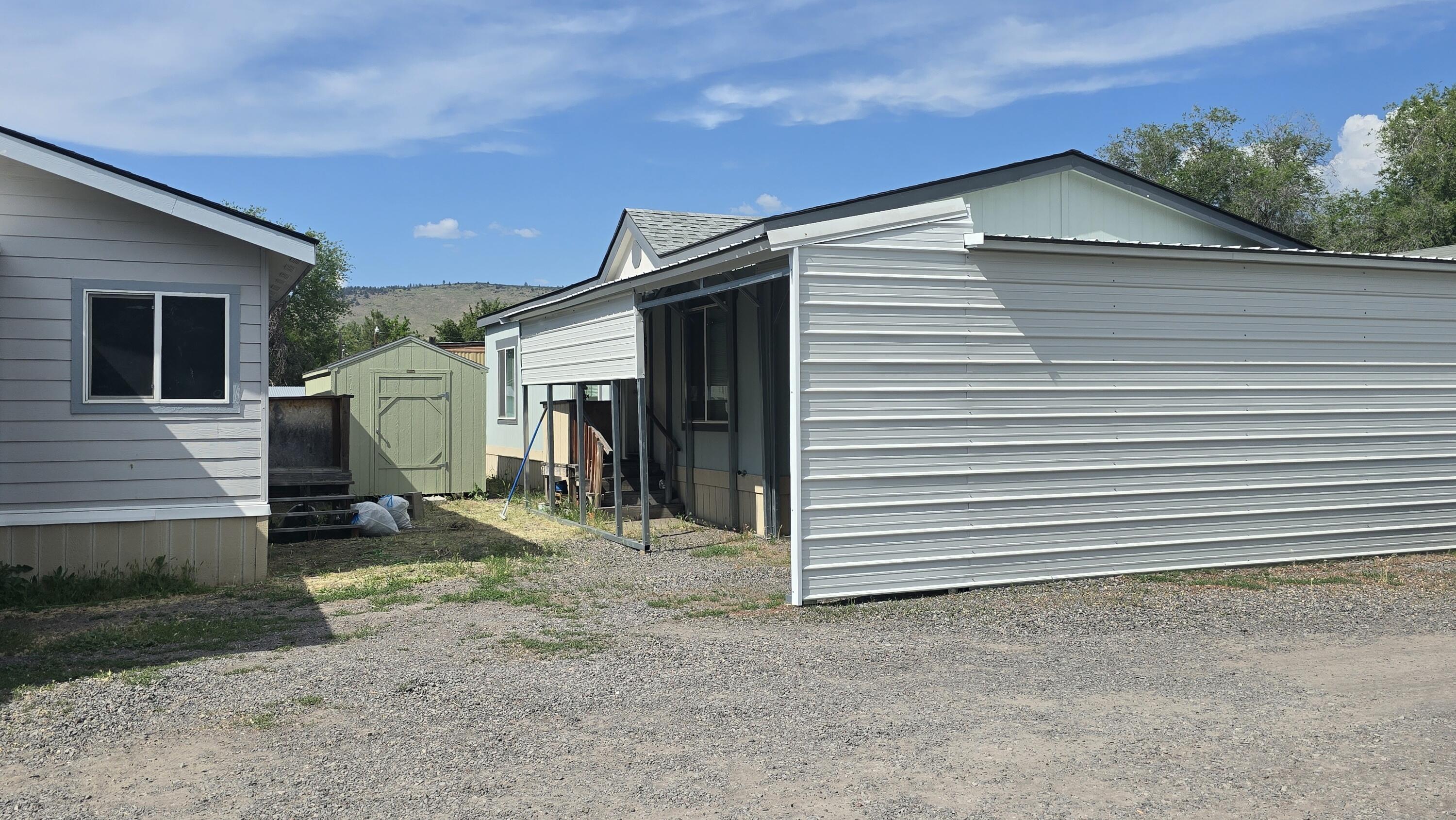 Lewis Tracts - Residential Income