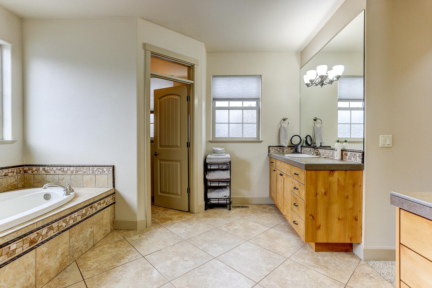 Eagle Crest - Residential