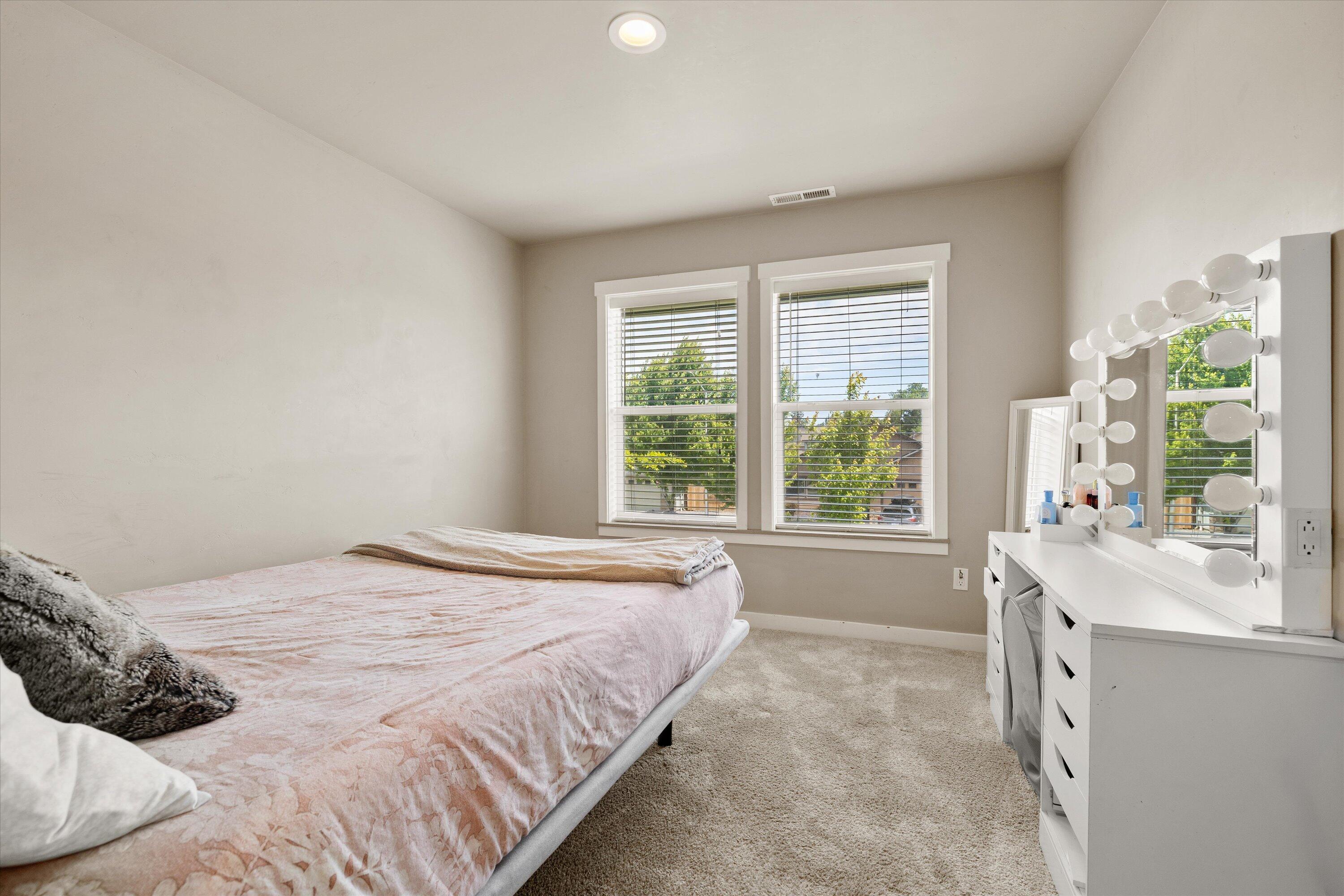 Antler Crossing - Residential