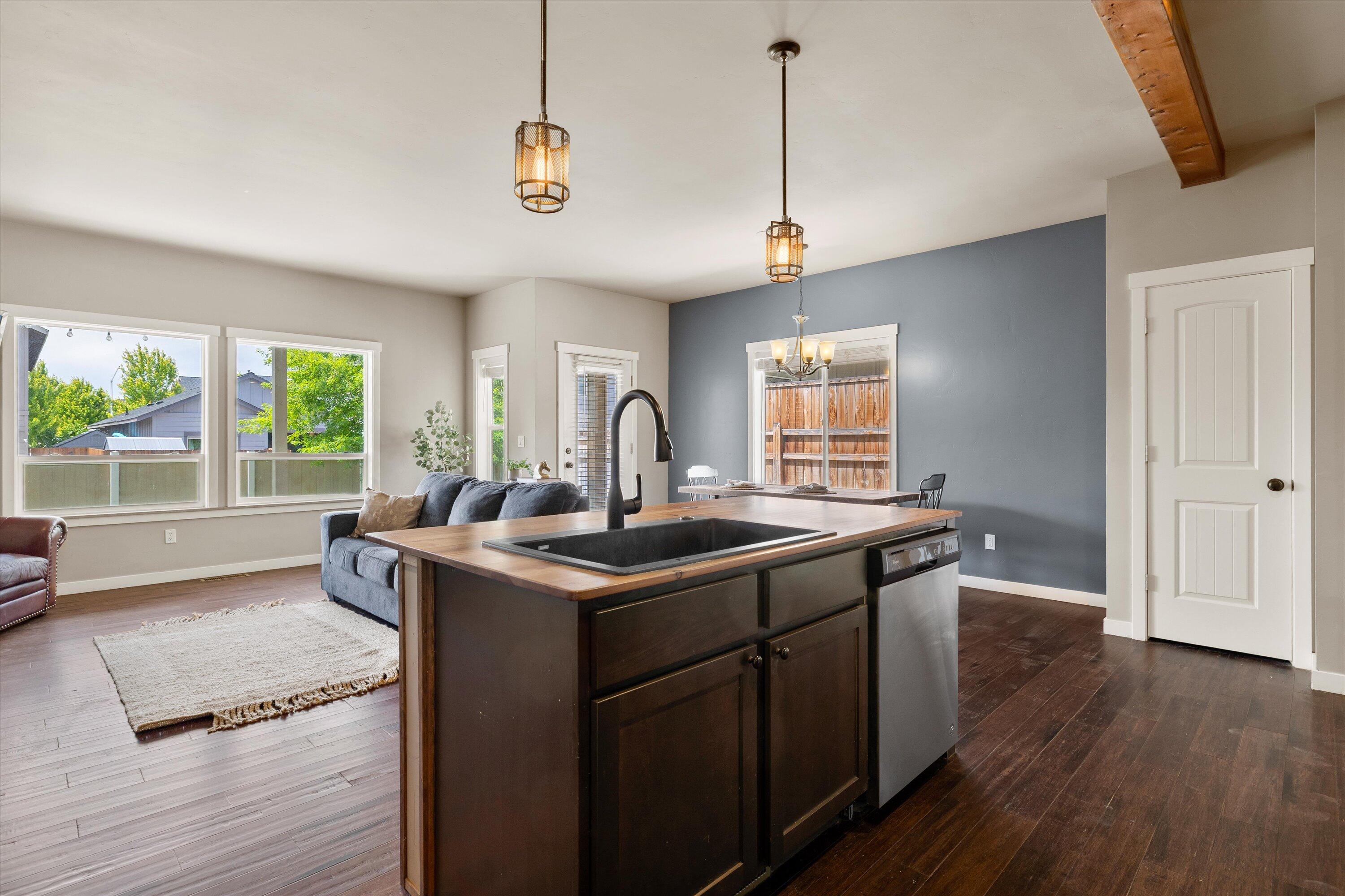 Antler Crossing - Residential