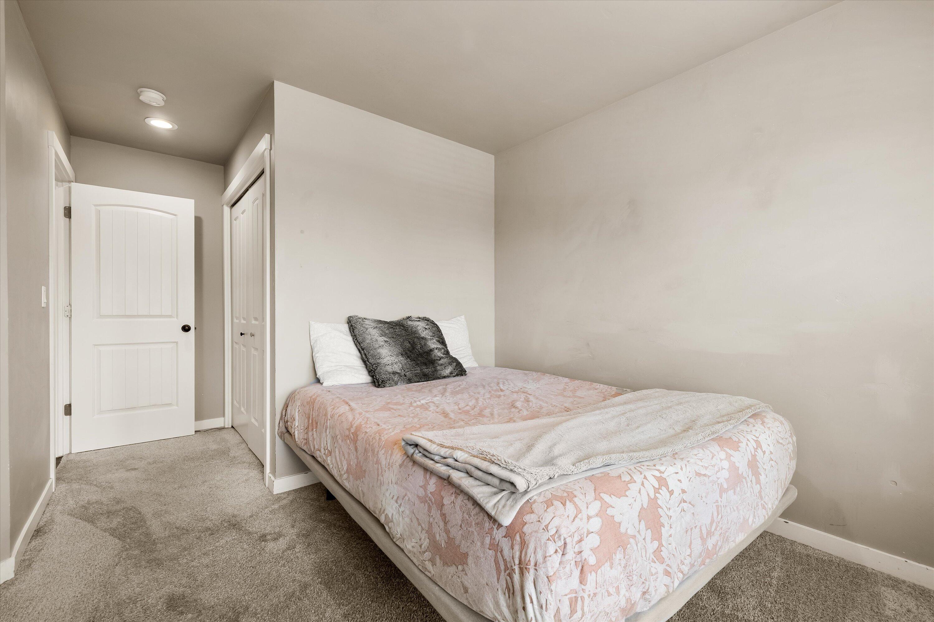 Antler Crossing - Residential