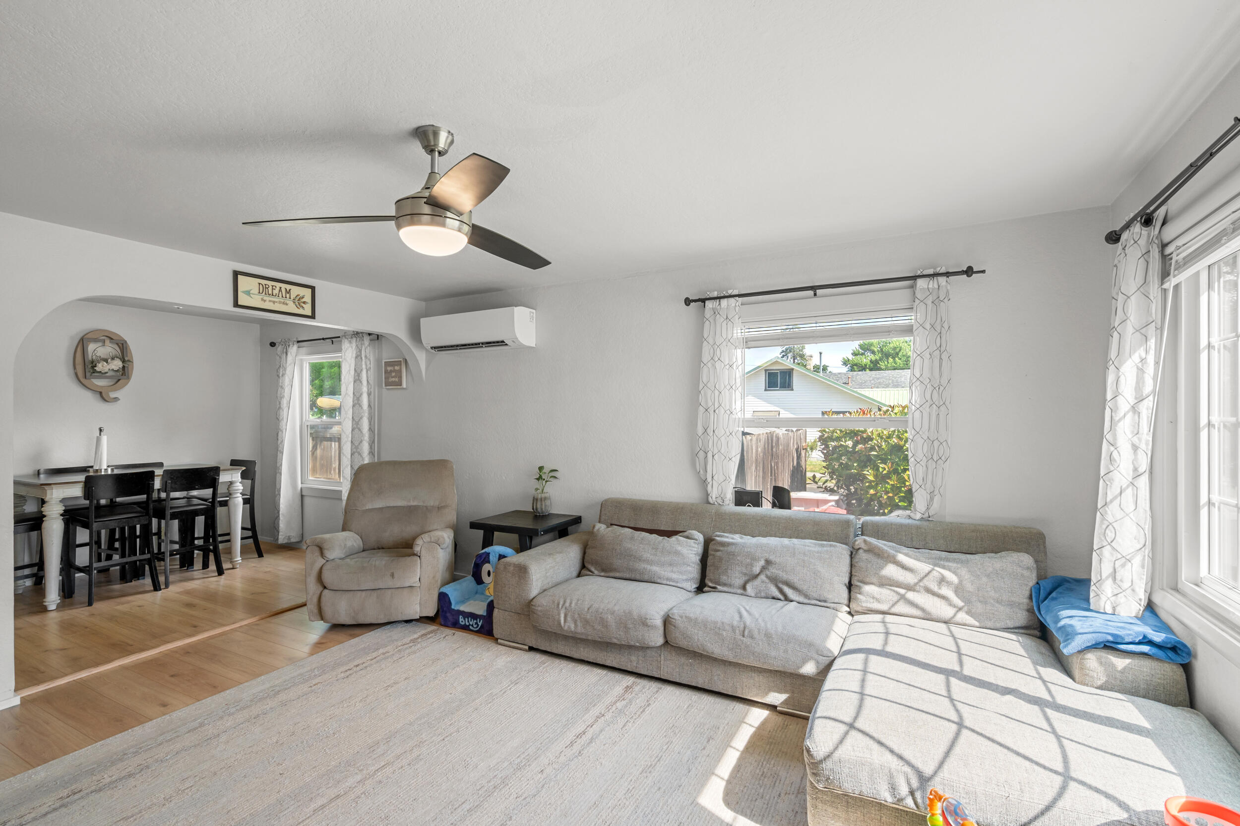 400 S Peach Street