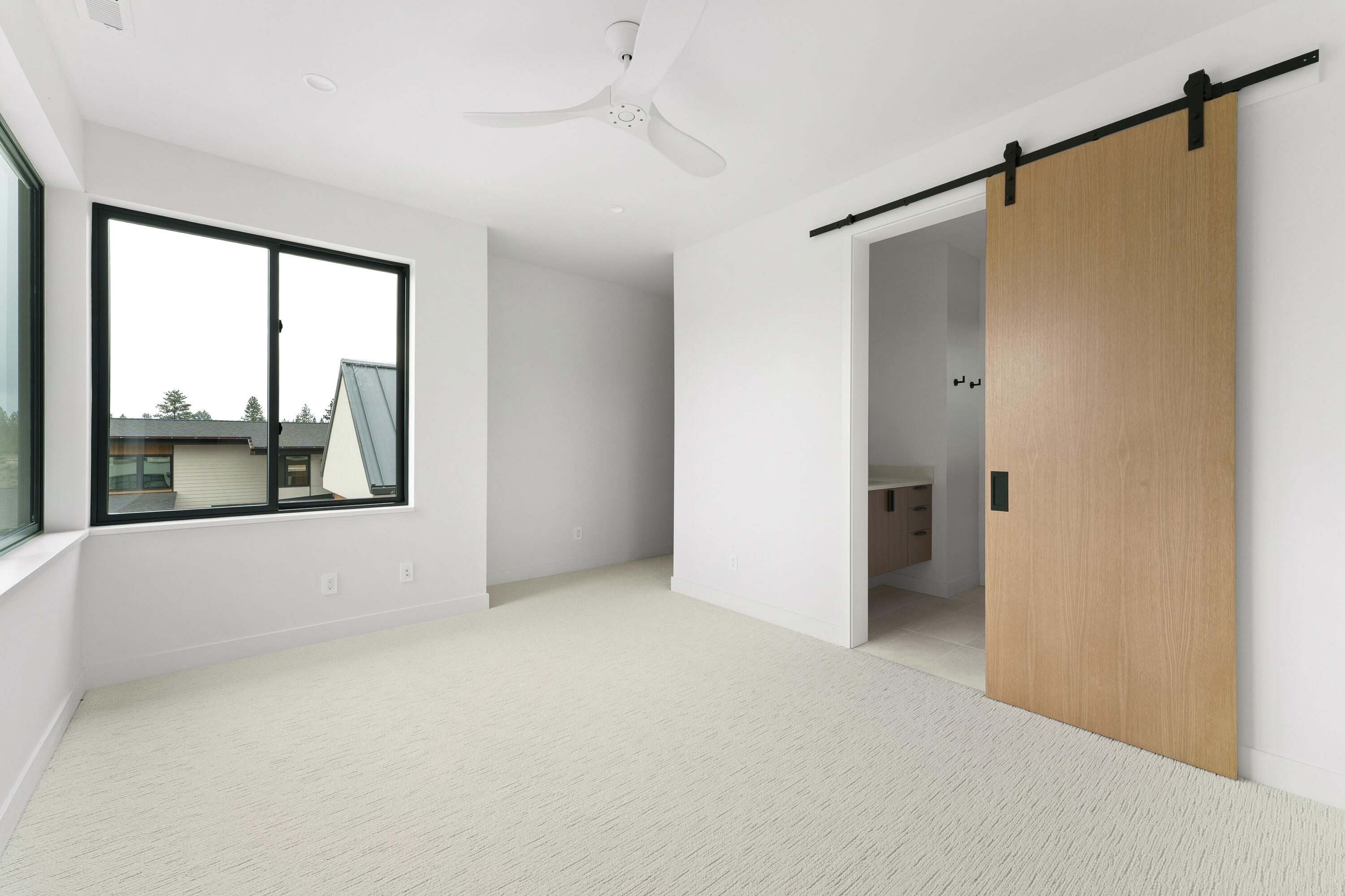 Discovery West Phase 5 - Residential