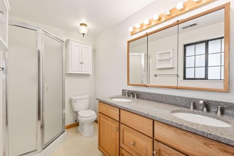 Tiny photo for 61176 Larkwood Drive, Bend, OR 97702 (MLS # 220212906)