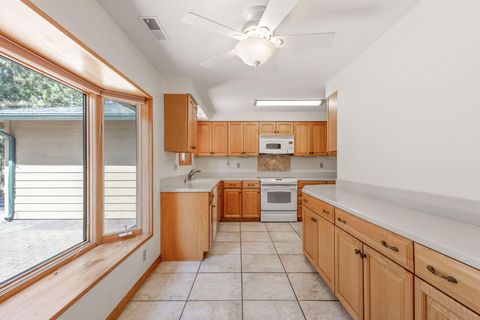 Tiny photo for 61176 Larkwood Drive, Bend, OR 97702 (MLS # 220212906)