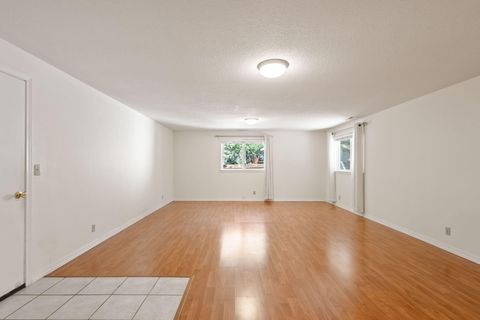 Tiny photo for 61176 Larkwood Drive, Bend, OR 97702 (MLS # 220212906)