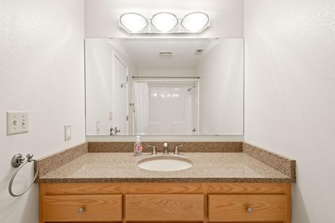 Tiny photo for 61176 Larkwood Drive, Bend, OR 97702 (MLS # 220212906)