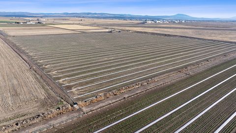 Tiny photo for 3066 NW Pacific Drive, Madras, OR 97741 (MLS # 220212528)