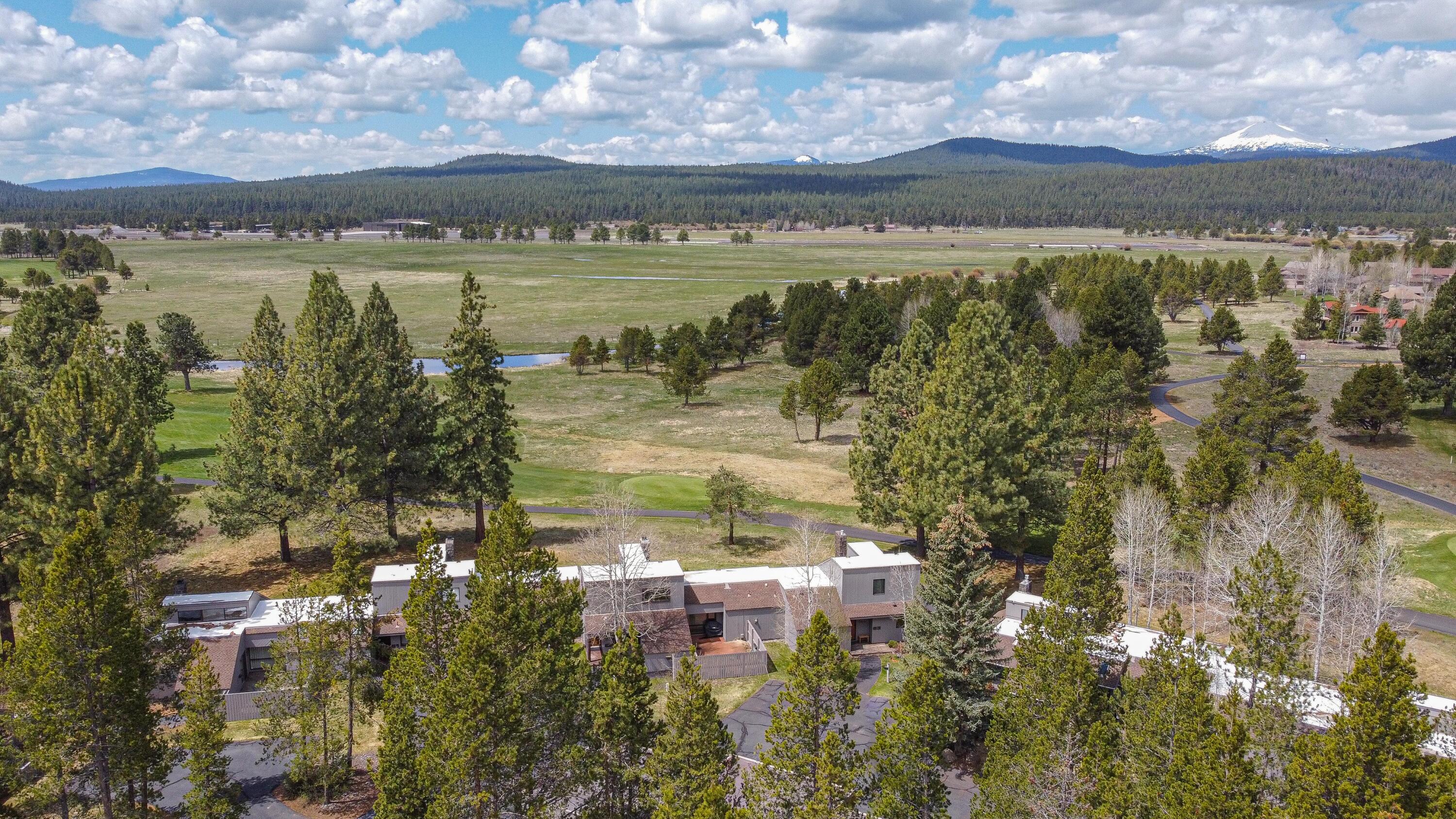 Meadow House - Residential