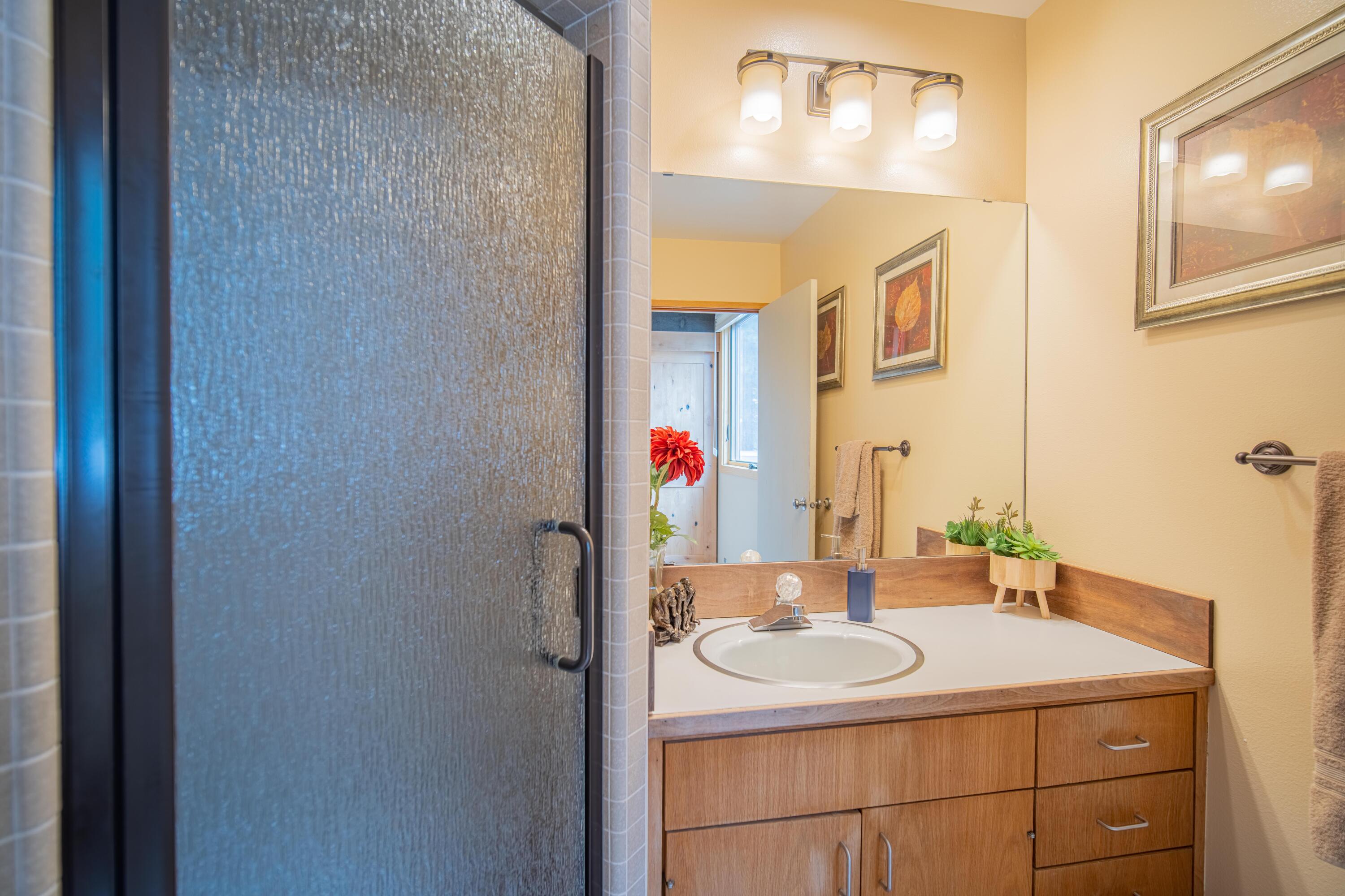 Meadow House - Residential