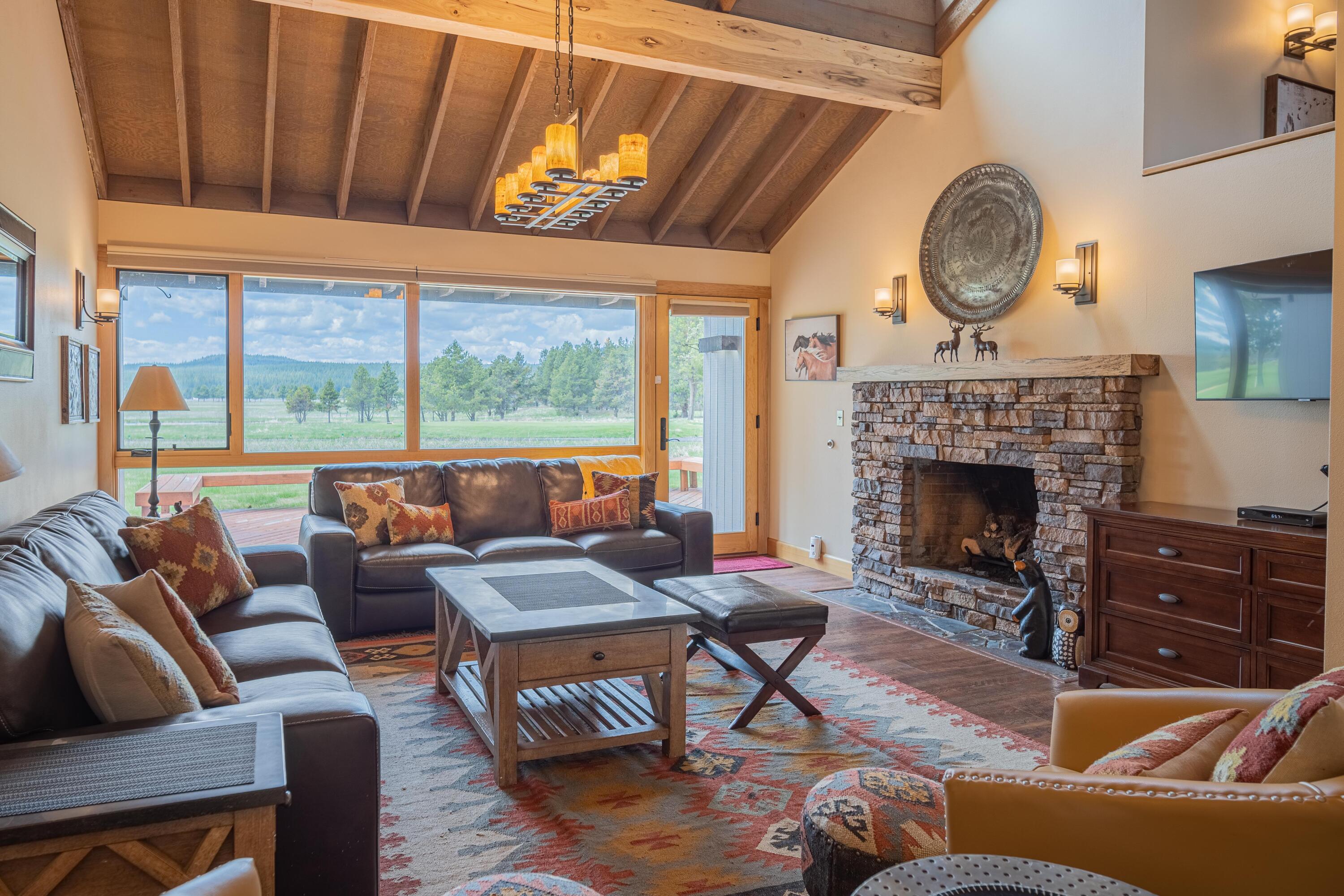 Meadow House - Residential