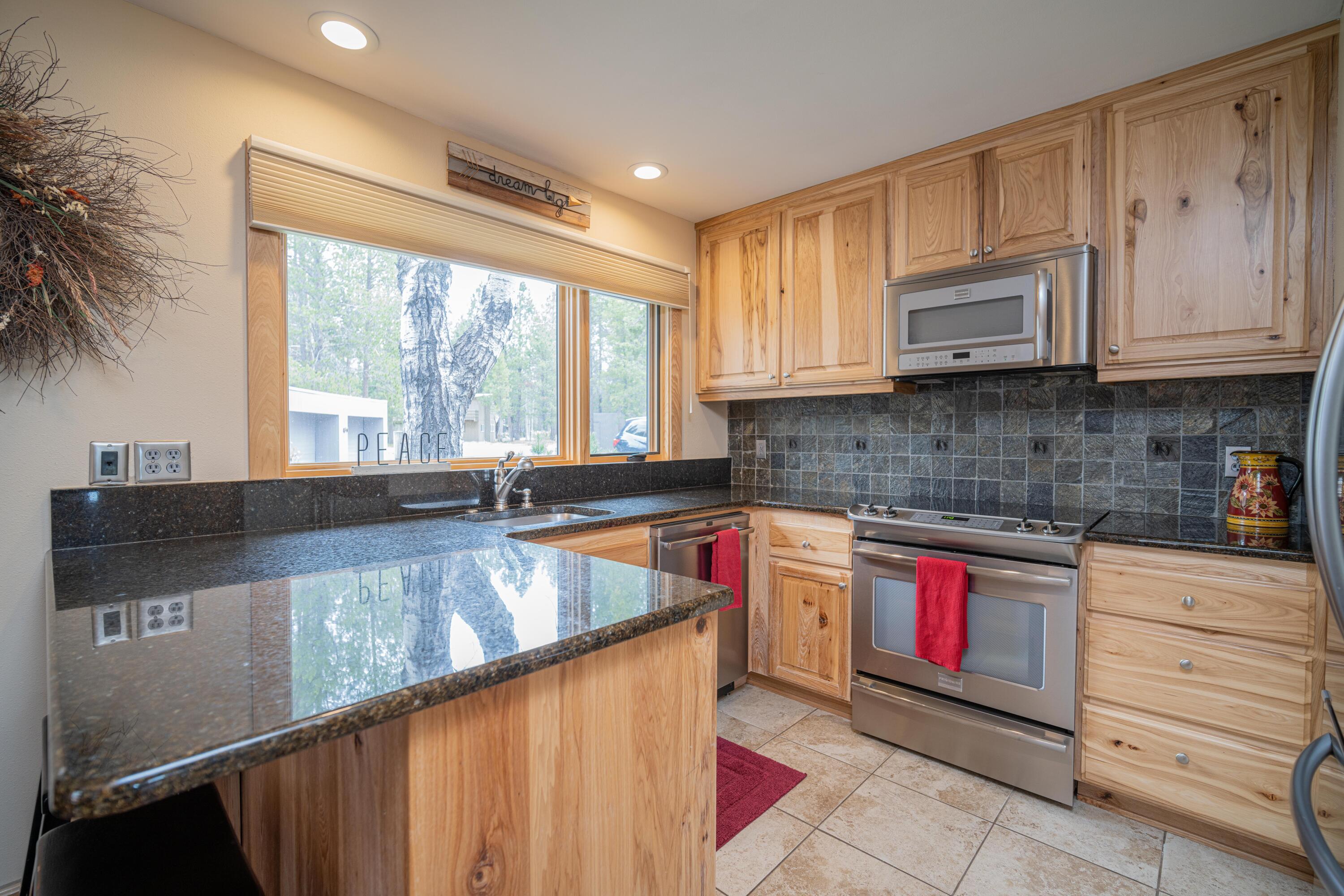 Meadow House - Residential