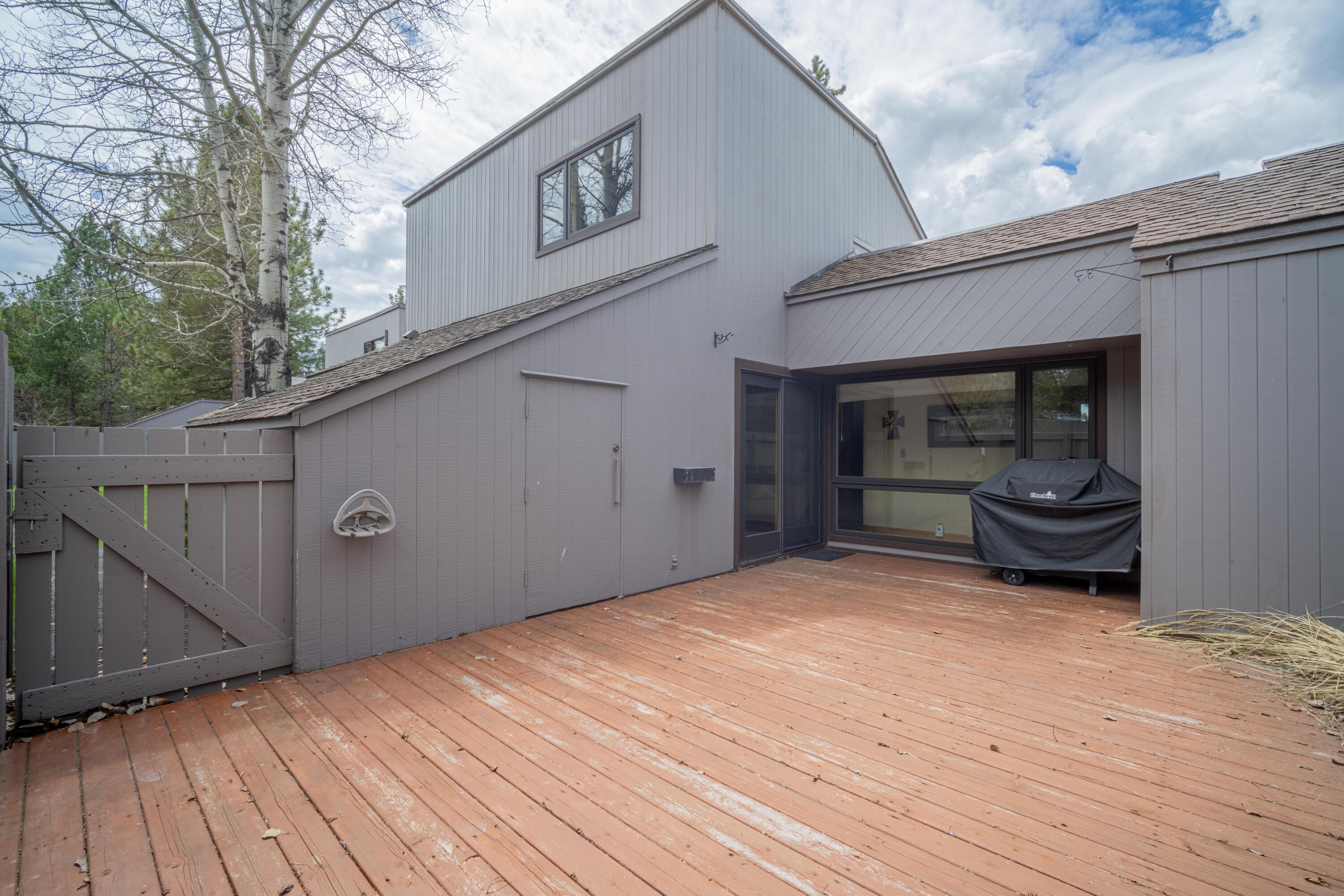 Meadow House - Residential