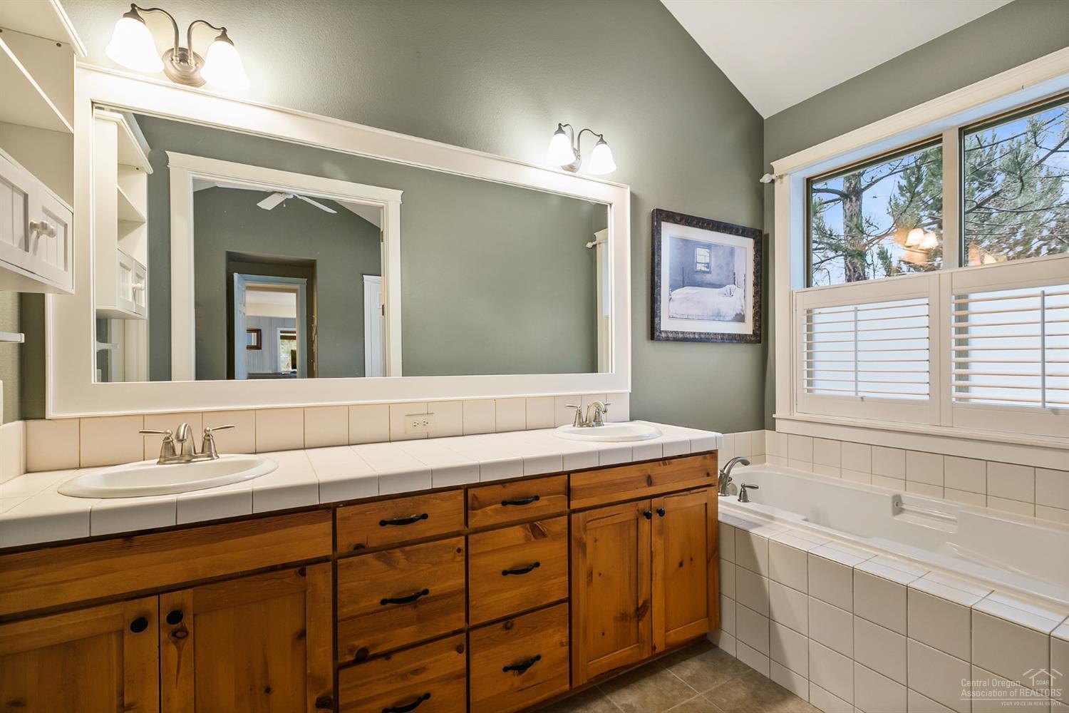 River Rim - Residential