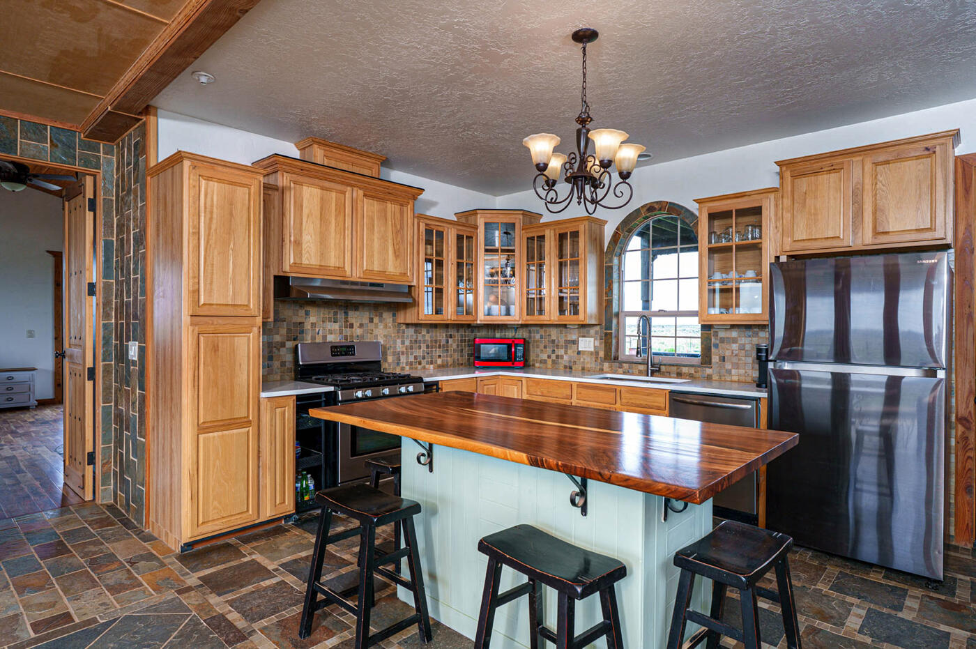 84355 Bowens Lane
