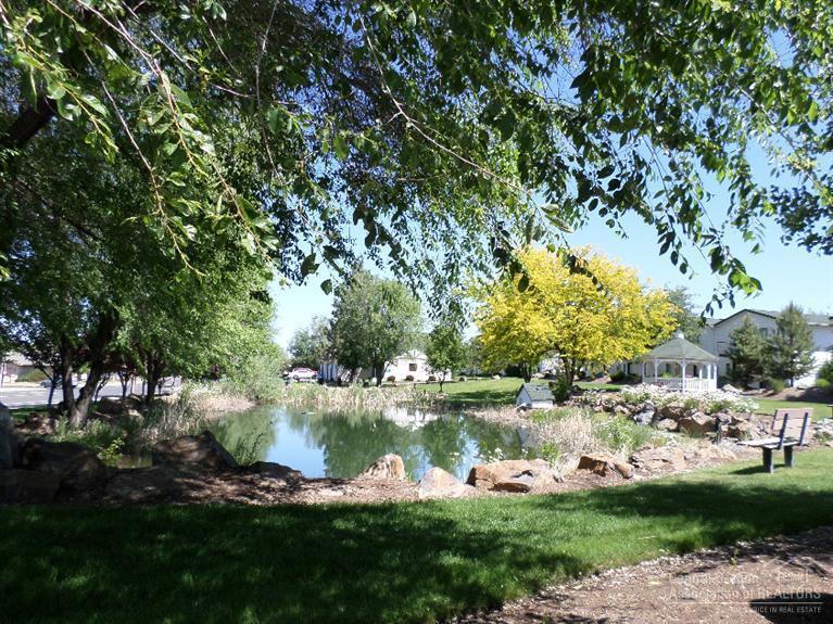 Boulder Brook - Residential