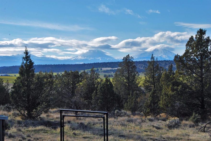 Imagine spectacular views of the Cascade Mountains thru enormous windows that showcase the Deschutes River Canyon and fabulous sunsets. Well.. it's all a reality from this beautifully updated home that includes a huge family room, a great shop, landscaping, orchard and gardens just waiting for your special touch. And.. all that Crooked River Ranch has to offer; golfing, hiking, swimming, fishing, abundant wildlife and rich community life.