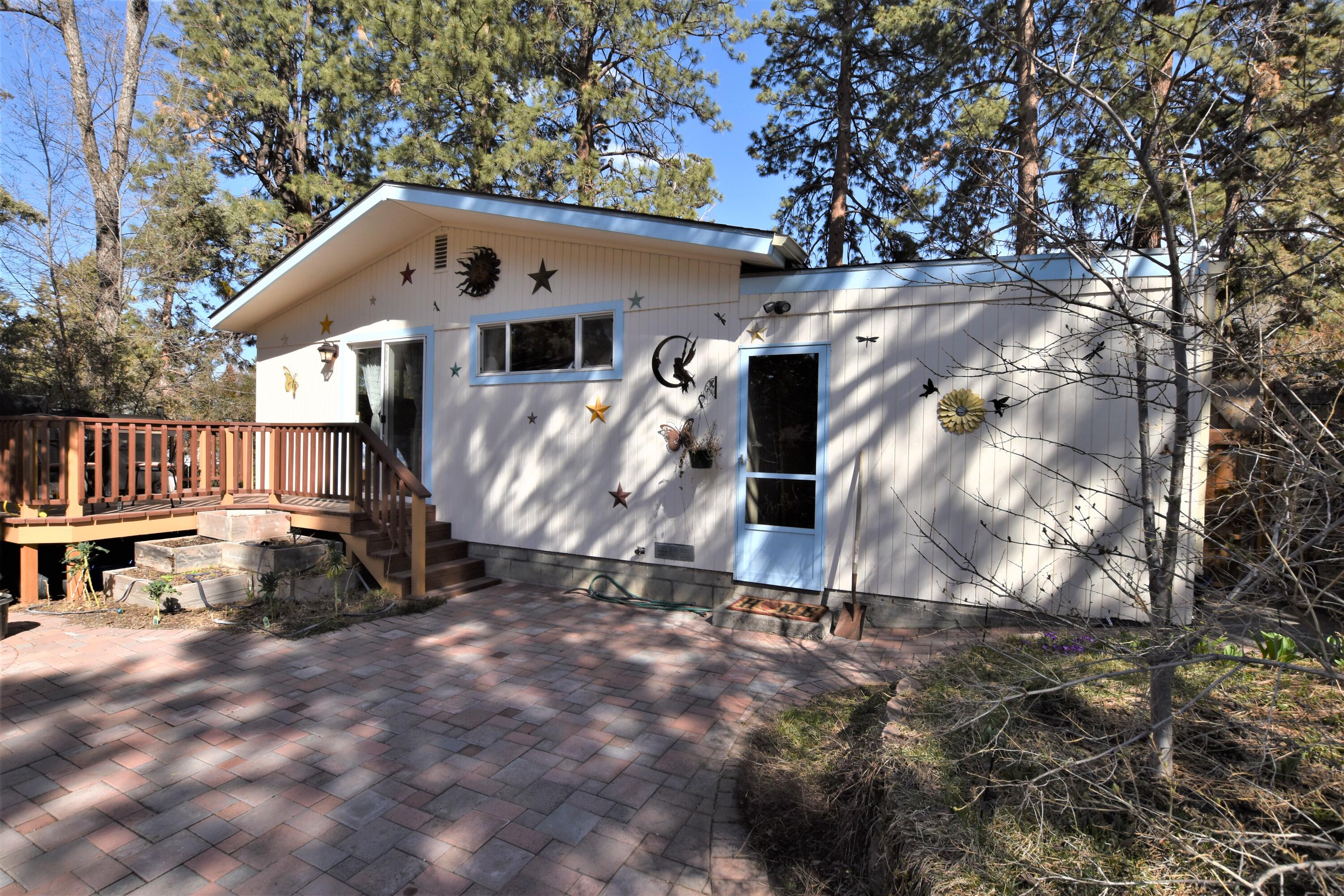 1st Addition Bend Pk - Residential