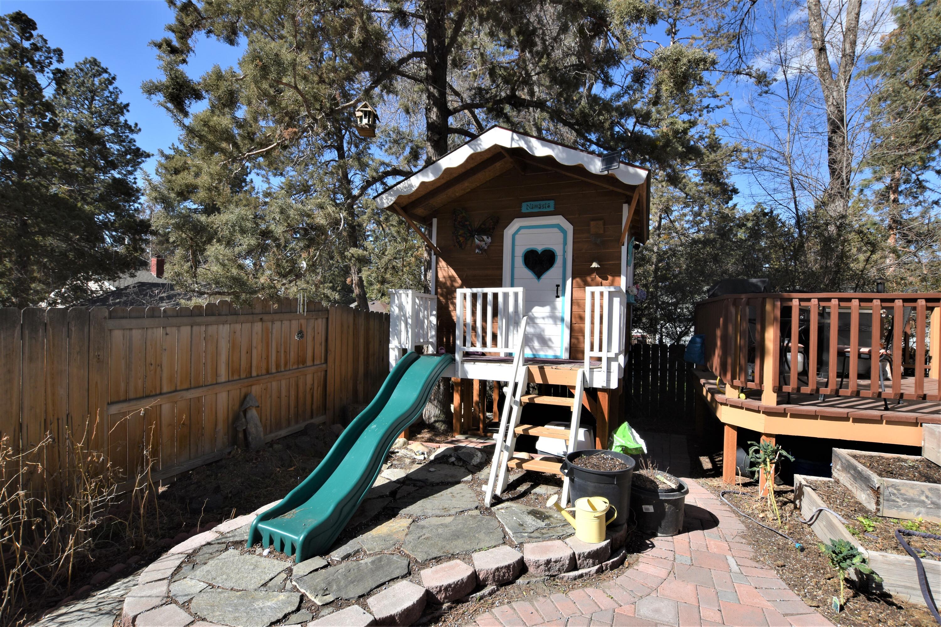 1st Addition Bend Pk - Residential