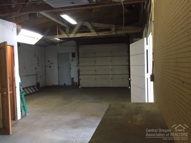 CLAR - Commercial Sale