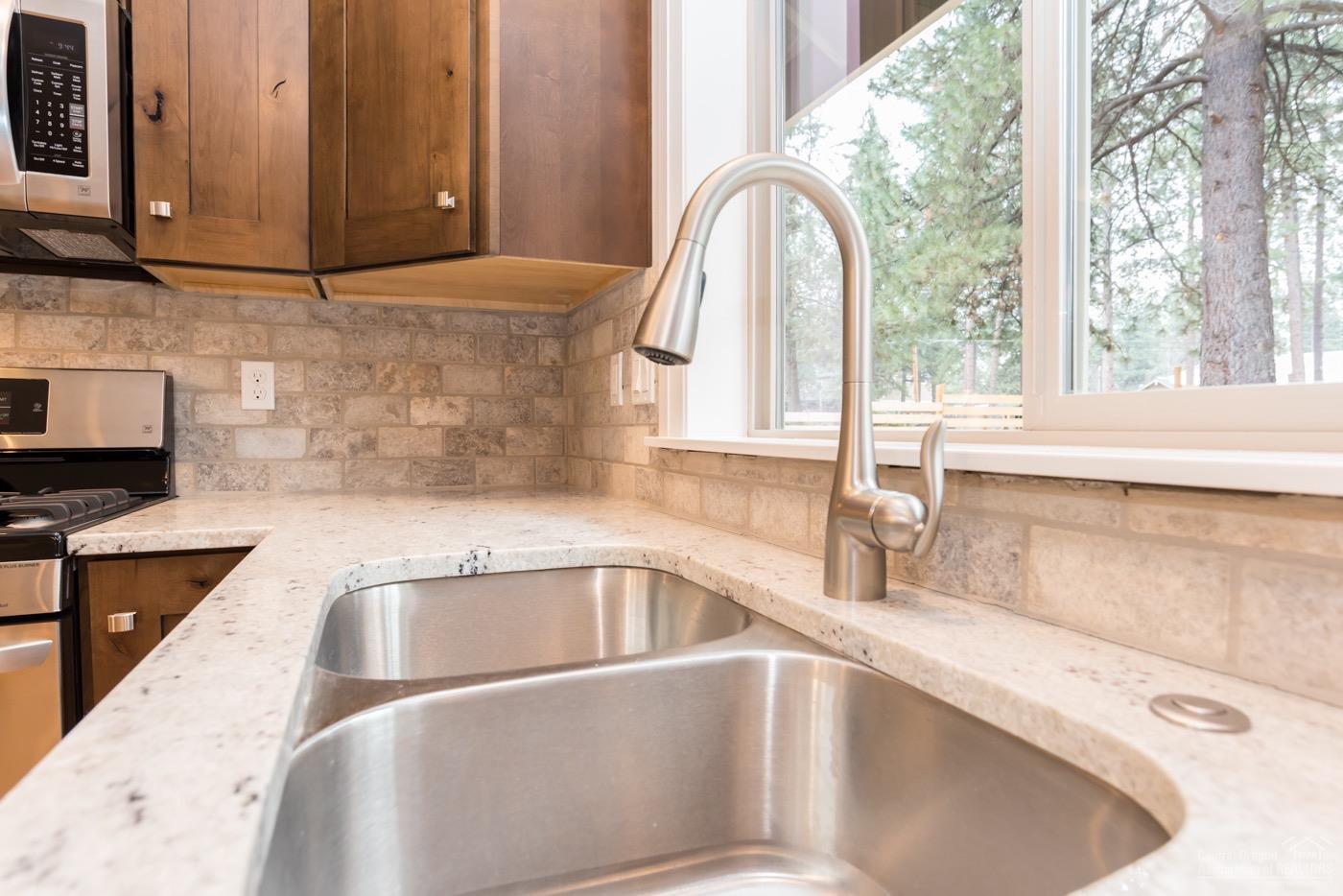 Deschutes RiverWoods - Residential