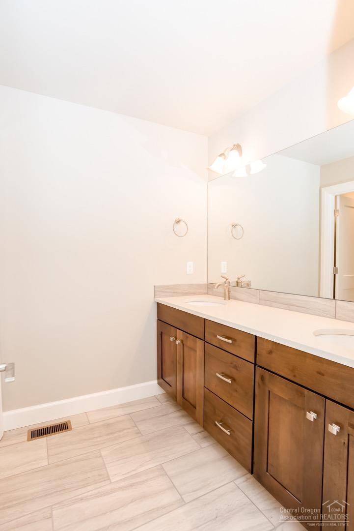 Deschutes RiverWoods - Residential