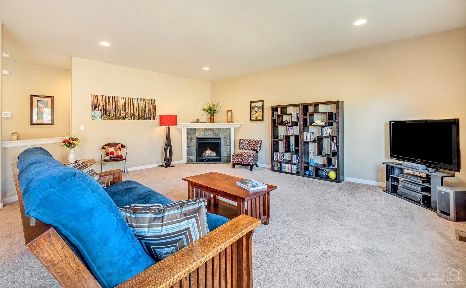 Jonahs Landing - Residential