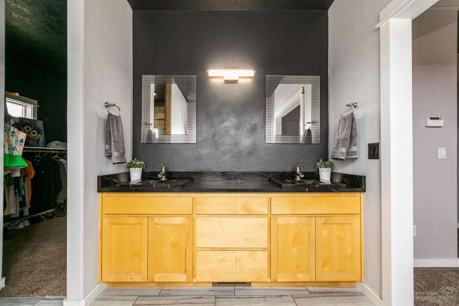 Lake Park Estate - Residential