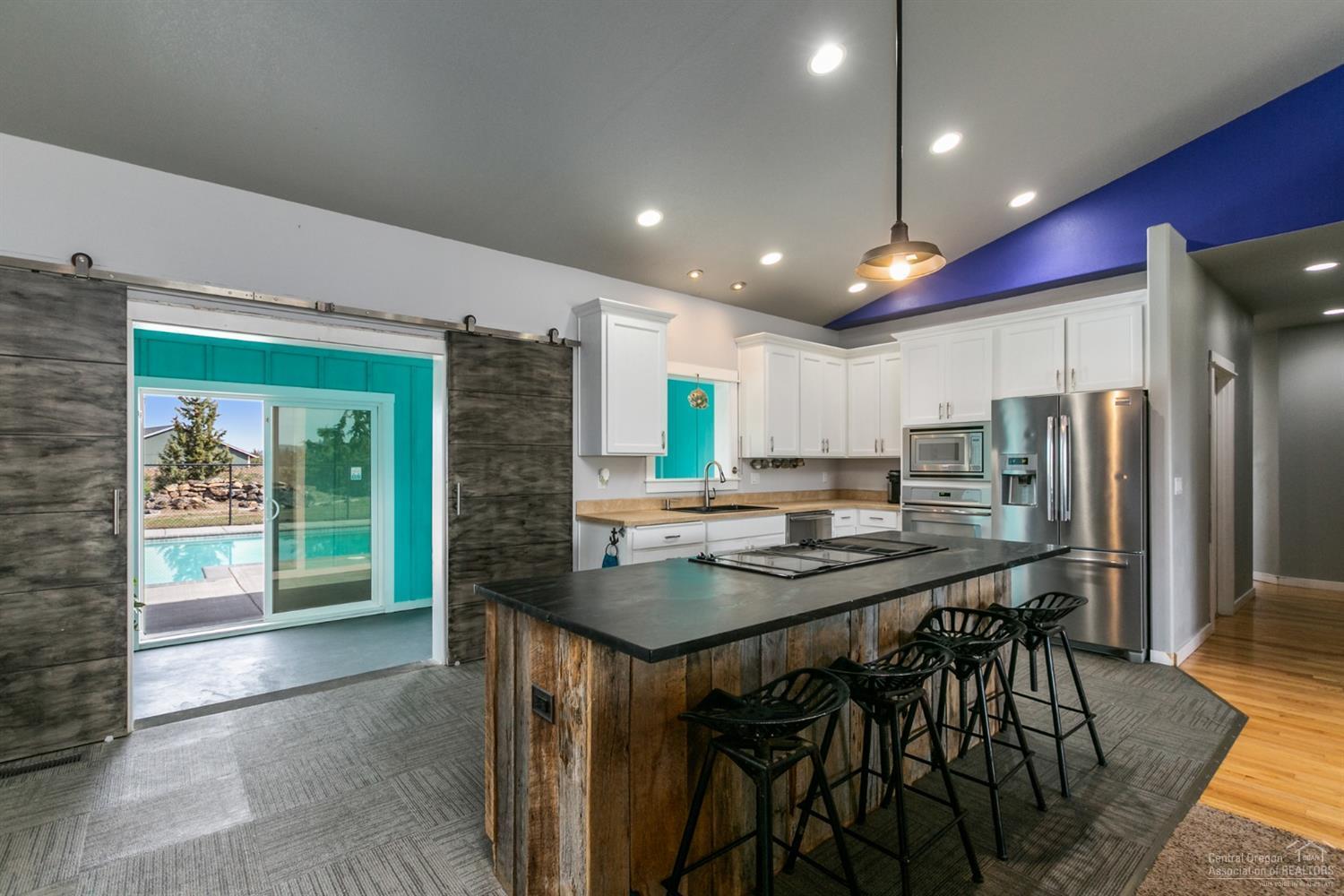 Lake Park Estate - Residential