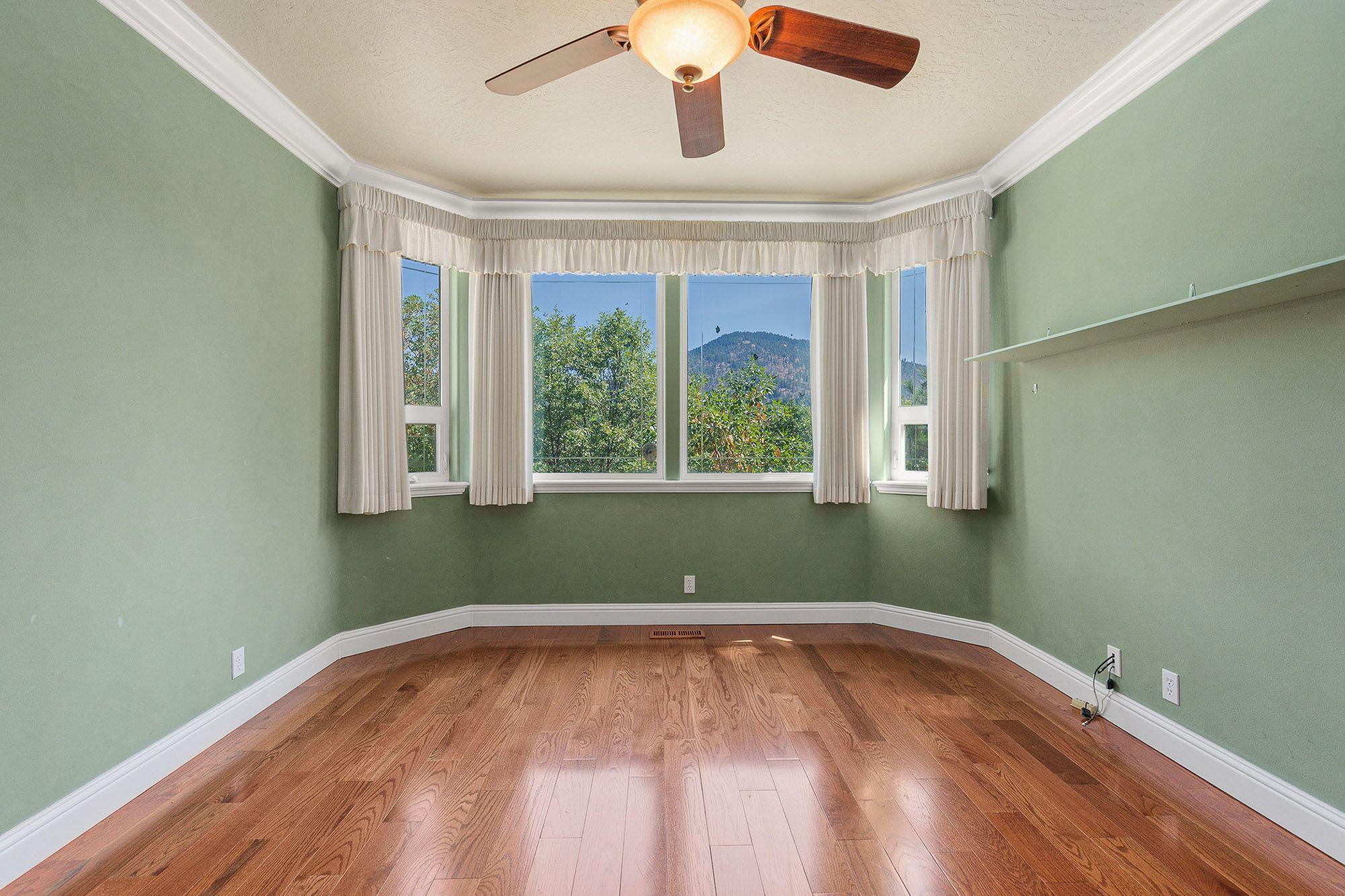 Fir Crest Estates - Residential