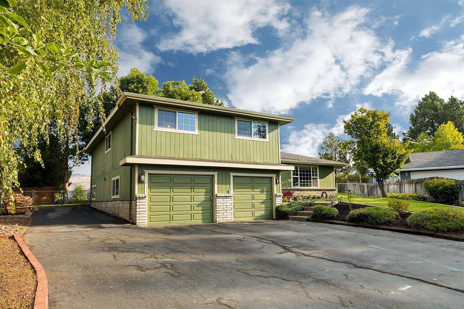 Sunset East - Residential