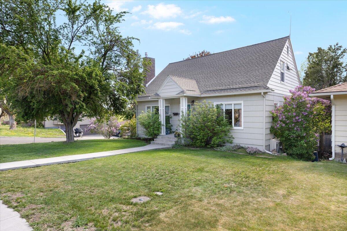 1600 N Eldorado Avenue