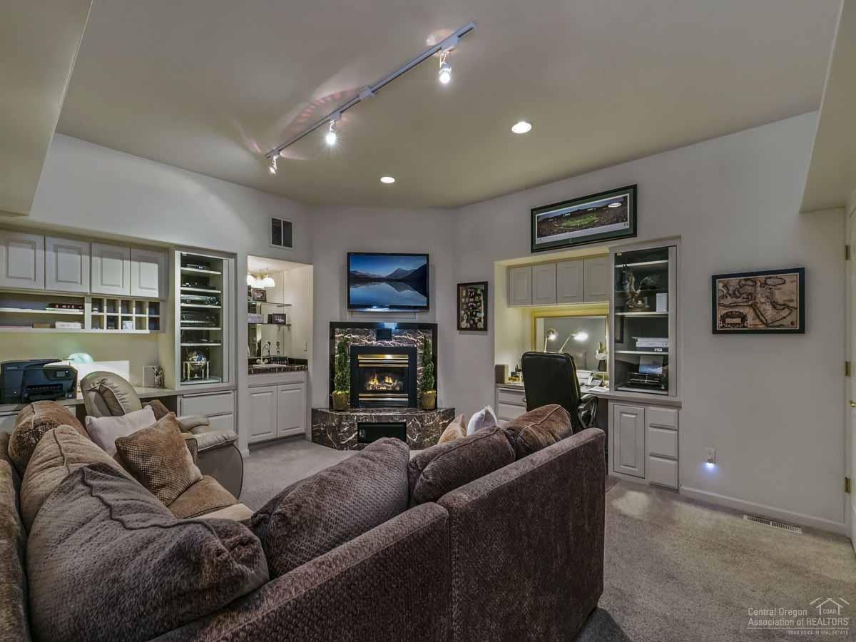 Orokla - Residential