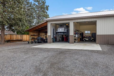 Tiny photo for 1066 SW Canyon Drive, Redmond, OR 97756 (MLS # 220215654)