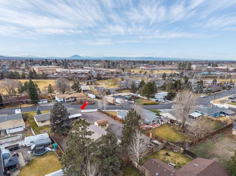 Tiny photo for 1066 SW Canyon Drive, Redmond, OR 97756 (MLS # 220215654)