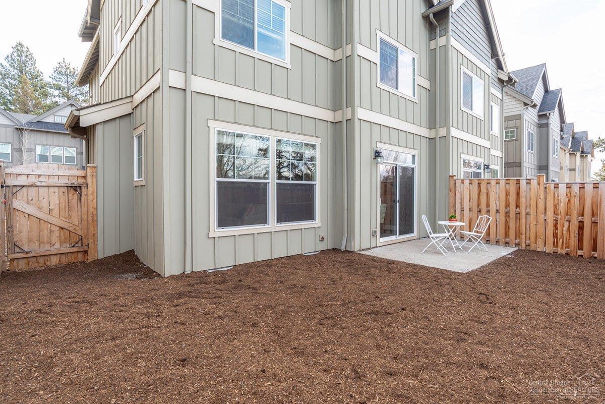 Reed Mrk. Rowhouses - Residential