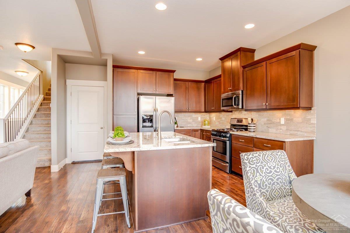 Reed Mrk. Rowhouses - Residential