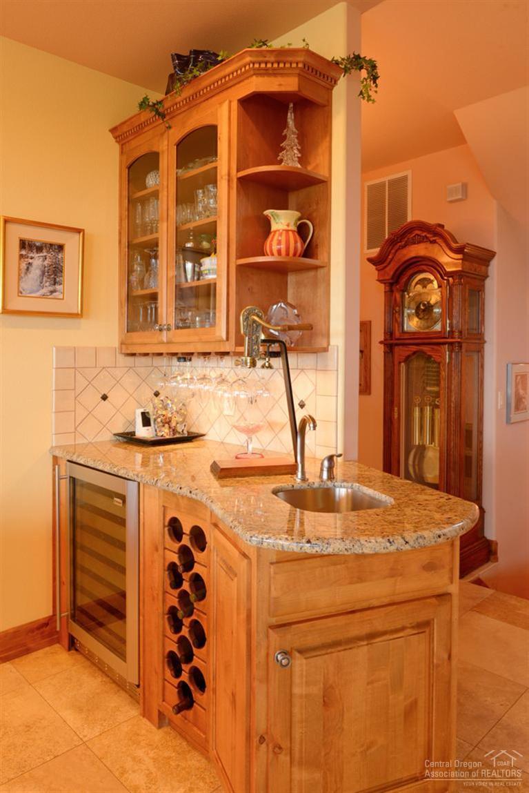 Skyliner Summit - Residential