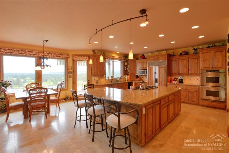 Skyliner Summit - Residential