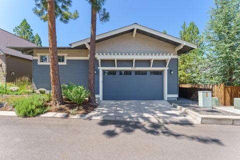 Tiny photo for 2322 NW High Lakes Loop, Bend, OR 97703 (MLS # 220219534)