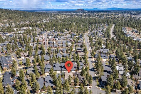 Tiny photo for 2322 NW High Lakes Loop, Bend, OR 97703 (MLS # 220219534)