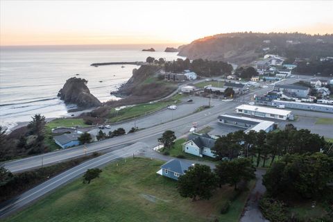 Tiny photo for 610 Deady Street, Port Orford, OR 97465 (MLS # 220219280)
