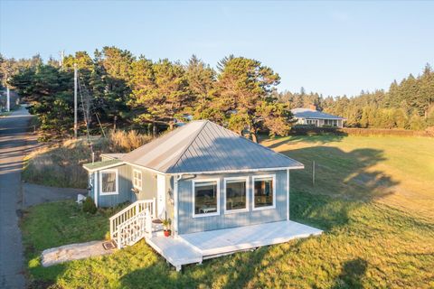 Tiny photo for 610 Deady Street, Port Orford, OR 97465 (MLS # 220219280)
