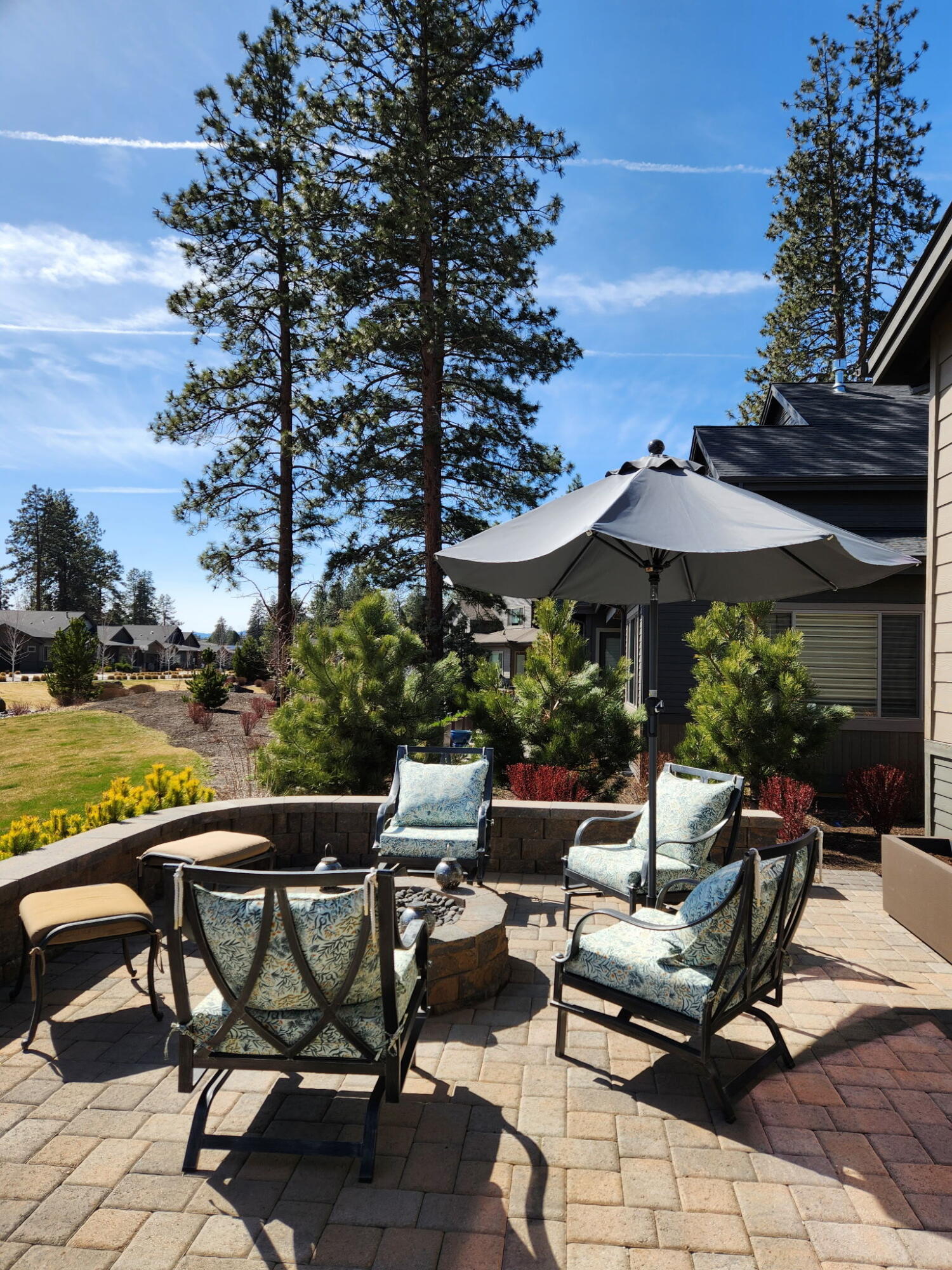 1925 Townhomes - Residential