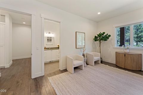 Tiny photo for 60255 Sunset View Drive, Bend, OR 97702 (MLS # 220222651)