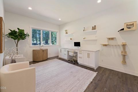 Tiny photo for 60255 Sunset View Drive, Bend, OR 97702 (MLS # 220222651)
