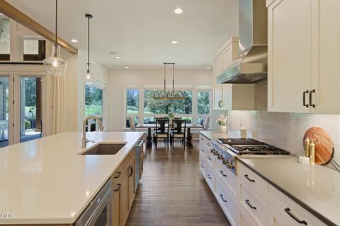 Tiny photo for 60255 Sunset View Drive, Bend, OR 97702 (MLS # 220222651)