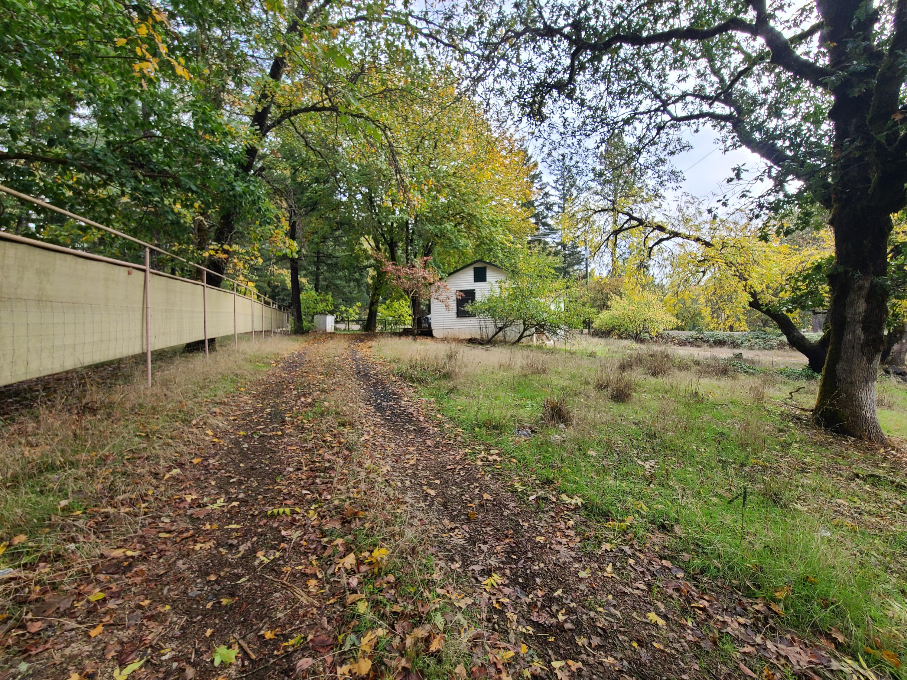 Cave Junction - Residential