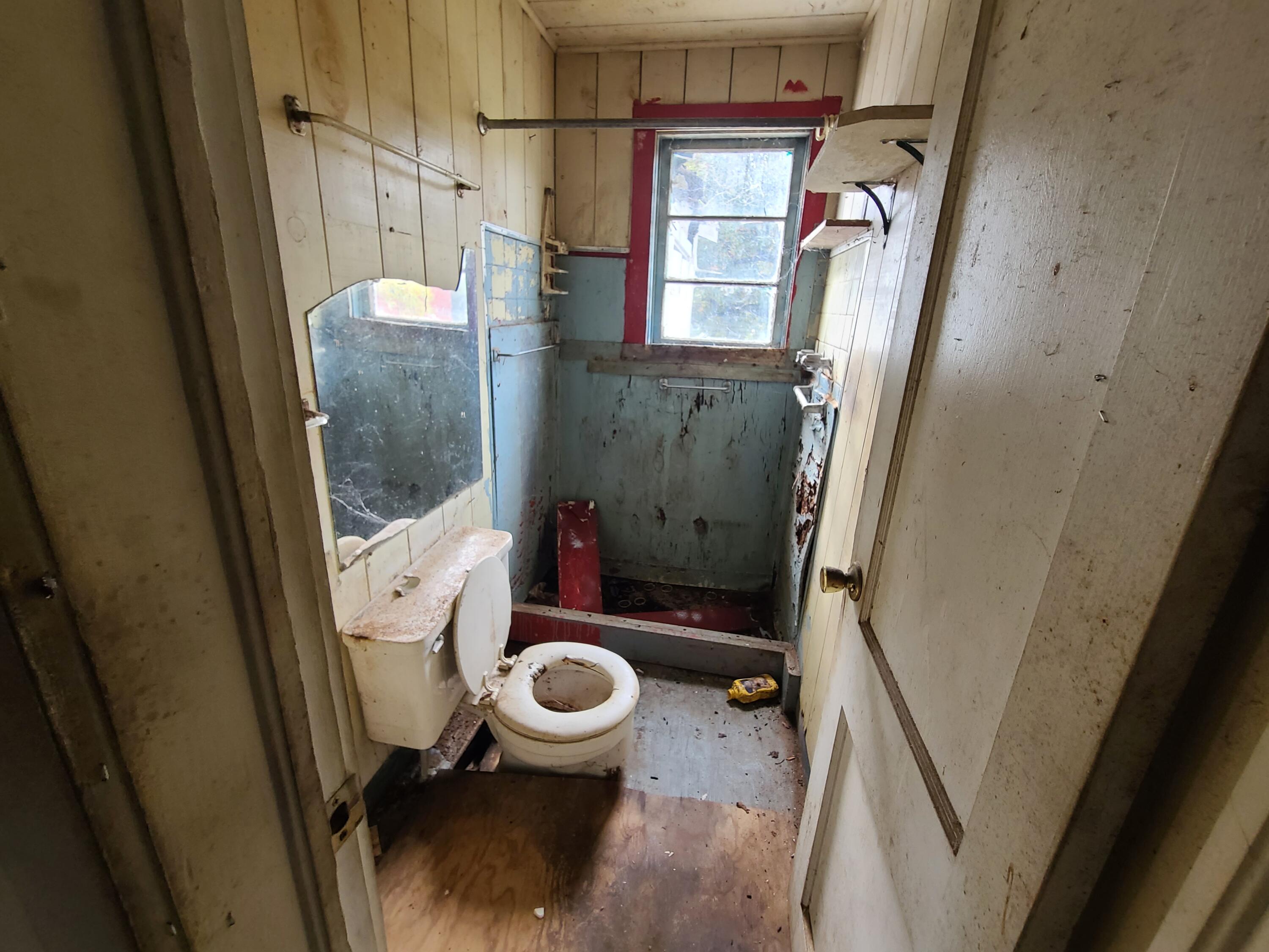 Cave Junction - Residential